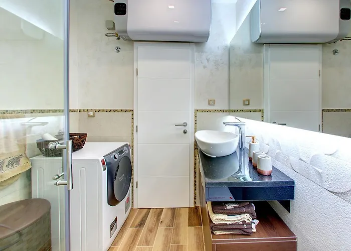 Luxury Crystal * 莫斯塔尔