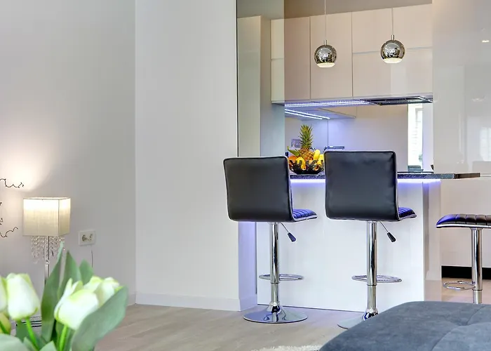 Luxury Crystal 公寓