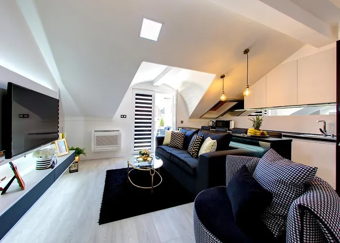 Luxury Crystal * 莫斯塔尔